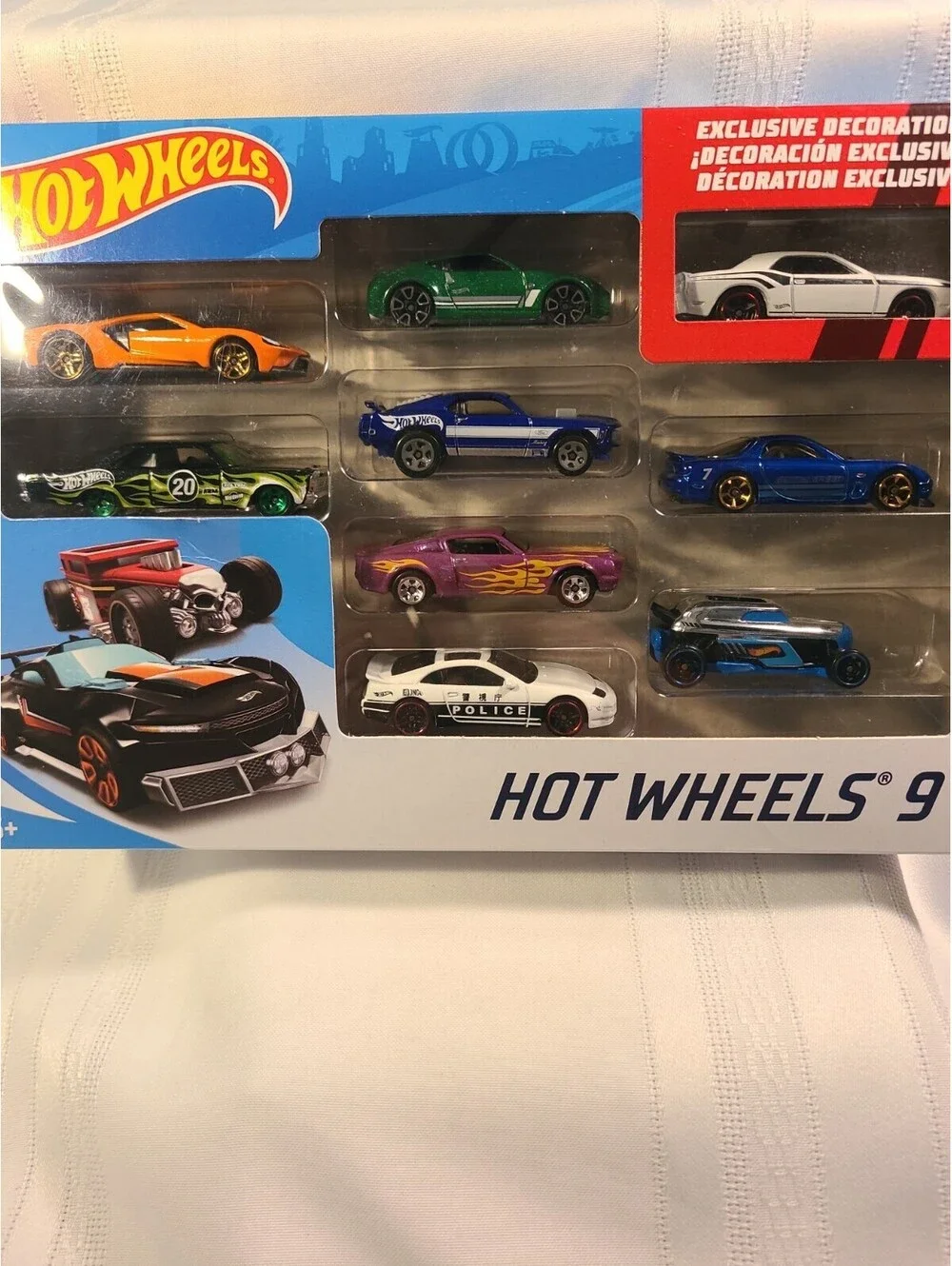 2019 Hot Wheels 9-Car Gift Pack | Sealed Box | Exclusive Decor | Storage Wear